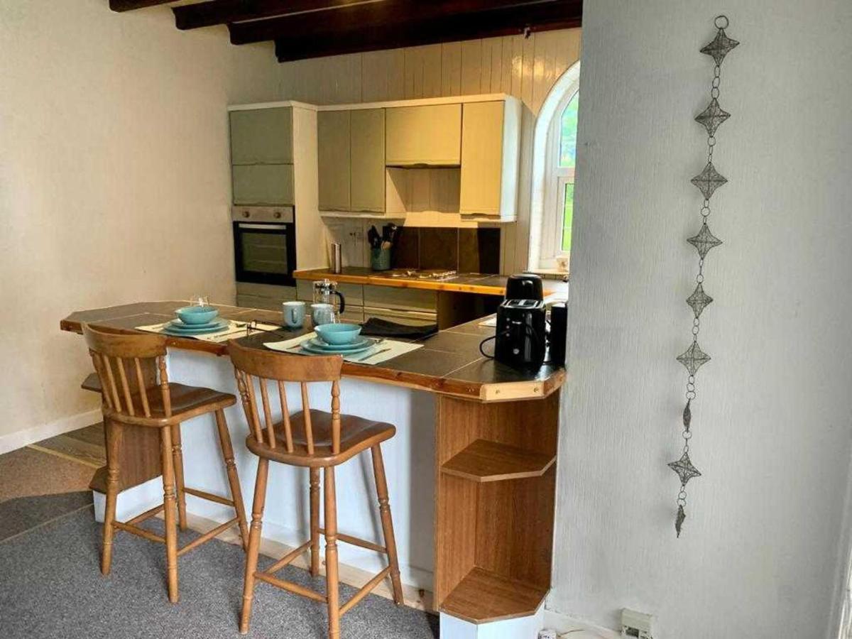 Cottage In Kilmun Argyll - 2 Bedrooms Sleeps 2 (Adults Only) Dunoon Bagian luar foto
